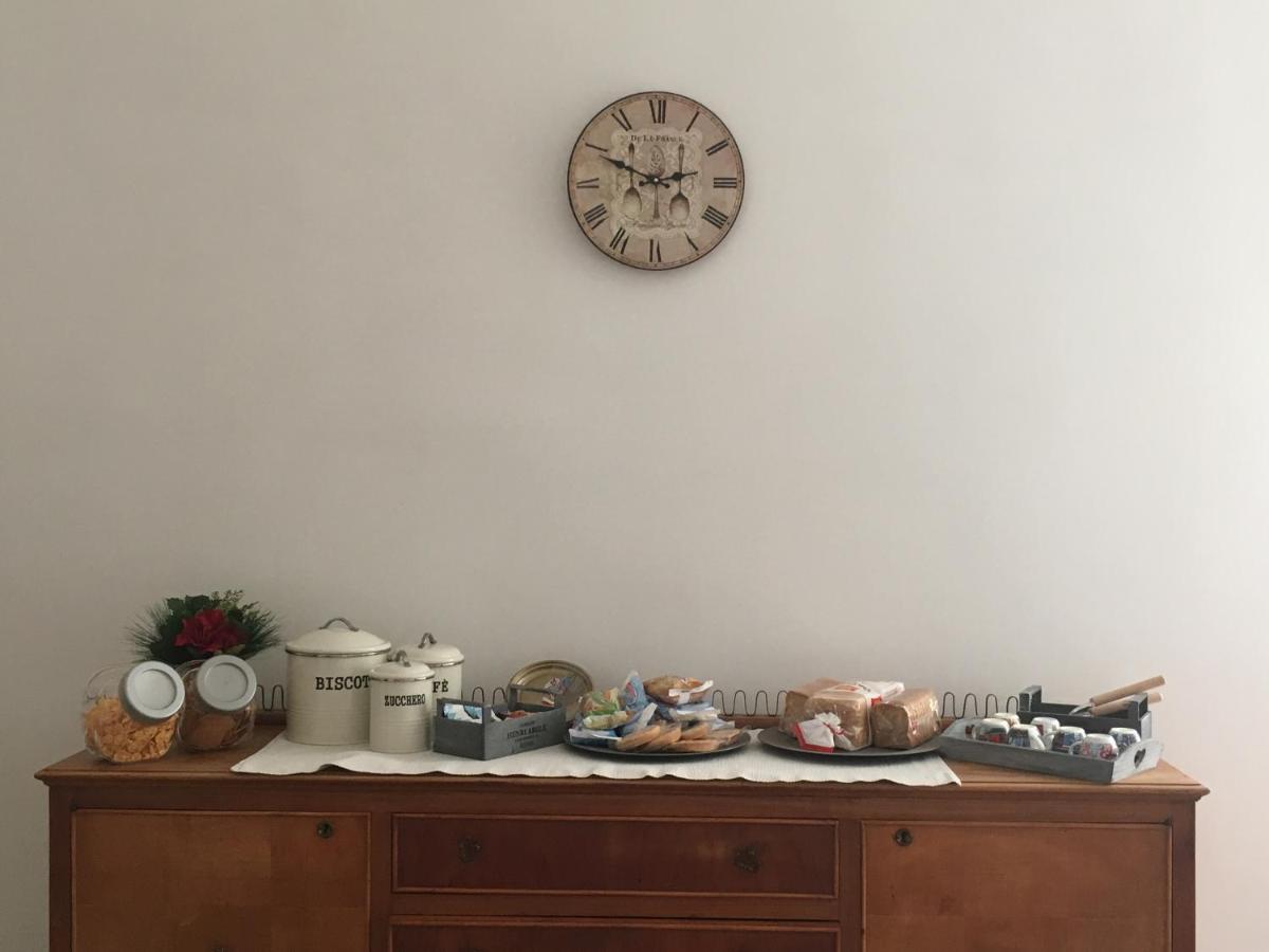 Giu Al Centro Bed and Breakfast Νάπολη Εξωτερικό φωτογραφία