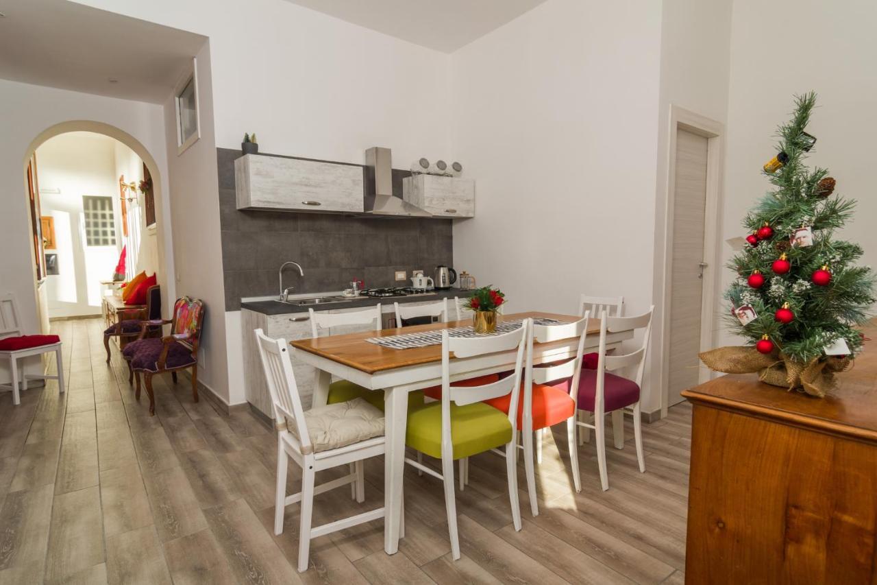Giu Al Centro Bed and Breakfast Νάπολη Εξωτερικό φωτογραφία