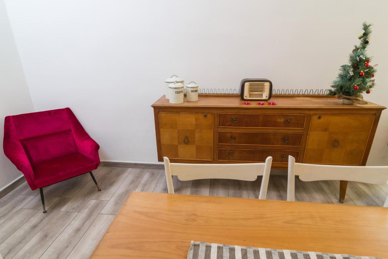 Giu Al Centro Bed and Breakfast Νάπολη Εξωτερικό φωτογραφία