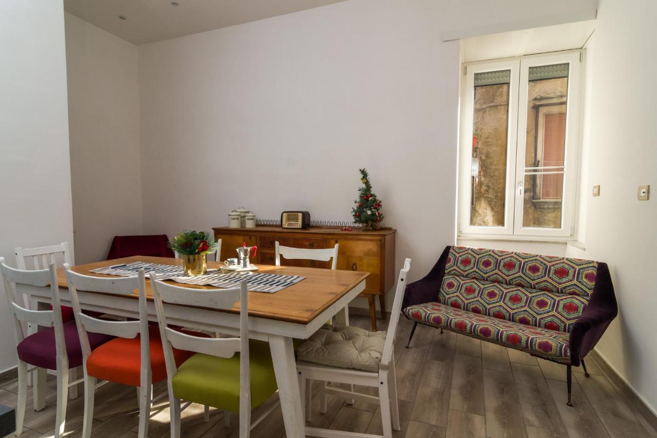 Giu Al Centro Bed and Breakfast Νάπολη Εξωτερικό φωτογραφία